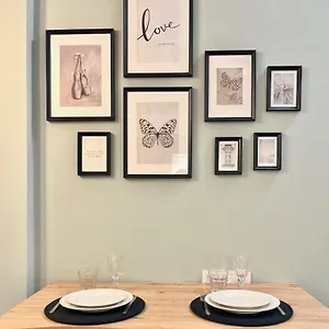 https://wp-cozy-and-modern-apartment-in-budapest.inbudapesthotels.com
