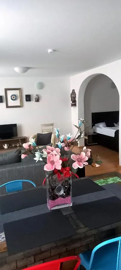 Apartamento U Zeleného jalovce Praga 0*,